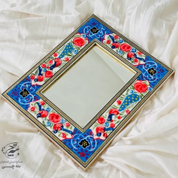 آینه دکوراتیو خاتم کاری دورنقاشی گل و مرغ برجسته