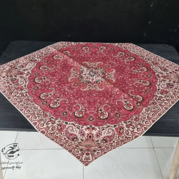ترمه رومیزی زرشکی یک در یک