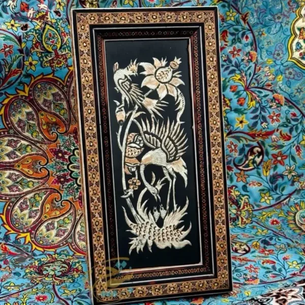 تابلو  قلمزنی رومیزی با قاب خاتم کاری تک گل