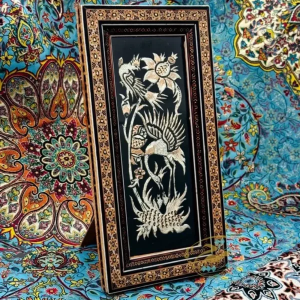 تابلو  قلمزنی رومیزی با قاب خاتم کاری تک گل