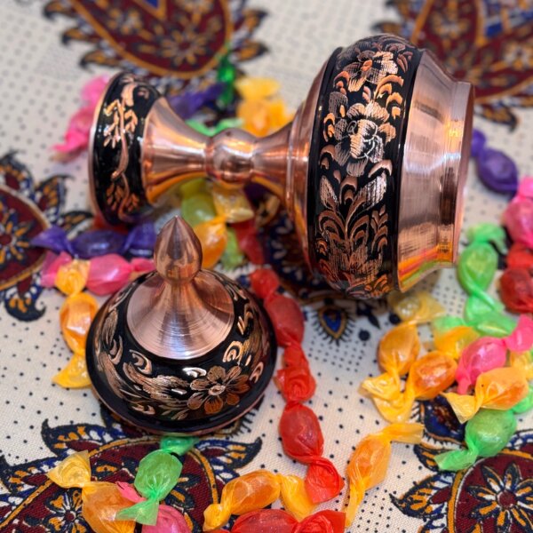 شکلات خوری مسی الماس تراش22 سانتی به همراه جعبه