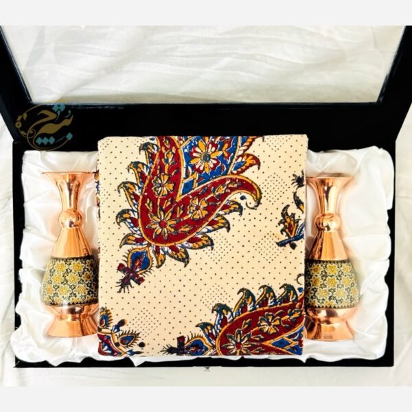 ست هدیه خاتم کاری گلدان و رومیزی قلمکار با جعبه مخمل