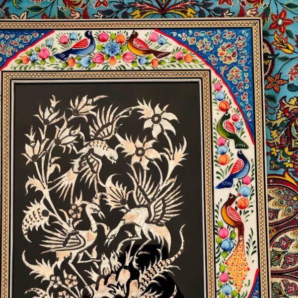 تابلو قلمزنی رومیزی با قاب خاتم کاری گل و بلبل 28در34