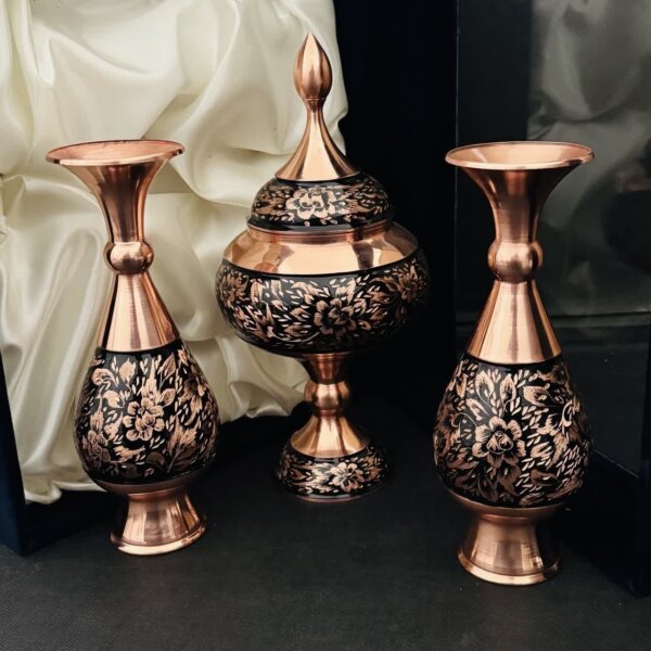 ست گلدان و شکلات خوری الماس تراش 25 با جعبه مخمل