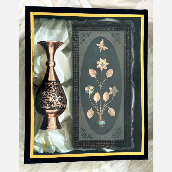 ست هدیه اداری گلدان مسی الماس تراش و تابلو فیروزه کوبی