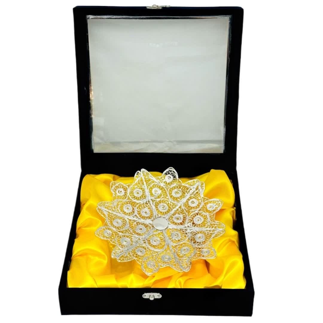 شیرینی خوری نقره ملیله کاری به همراه جعبه مخمل