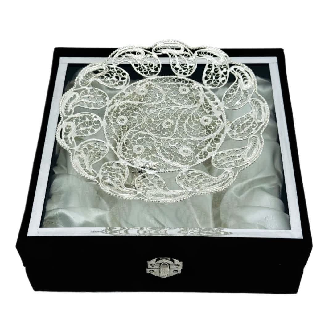 شیرینی خوری دورترمه به همراه جعبه مخمل