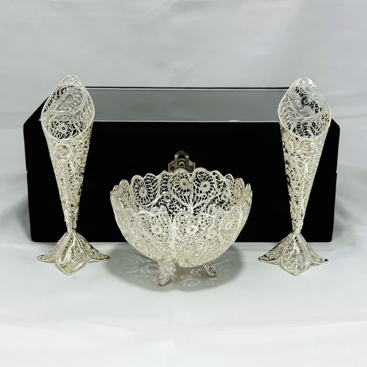 ست هدیه ظروف نقره ملیله کاری قندان و گلدان 18