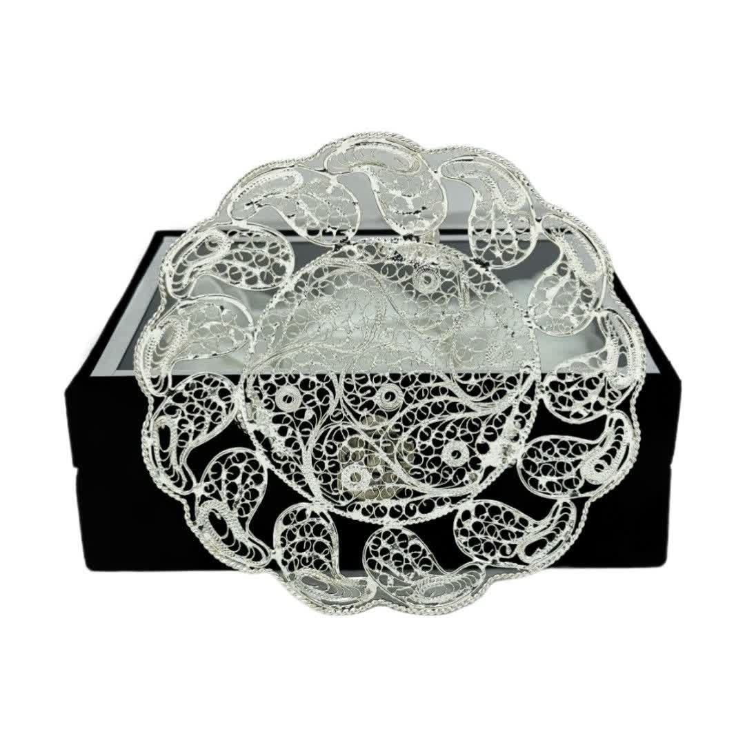 شیرینی خوری دورترمه به همراه جعبه مخمل