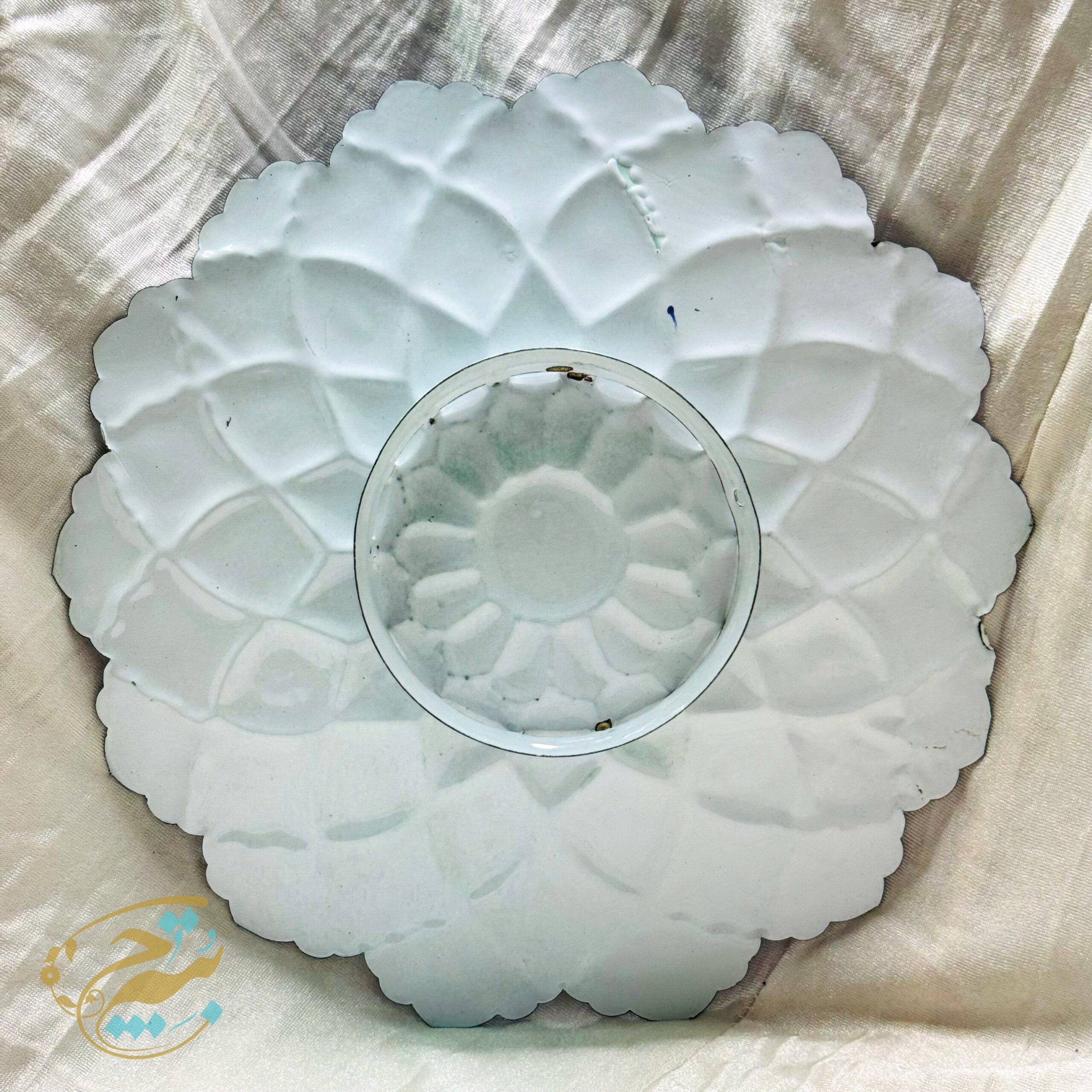 بشقاب میناکاری دیوارکوب 30 سانتی با جعبه سنتی