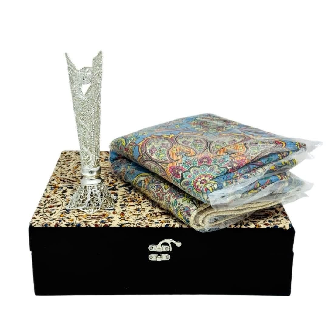 ست هدیه ملیله کاری گلدان قلبی 20 سانتی و ترمه