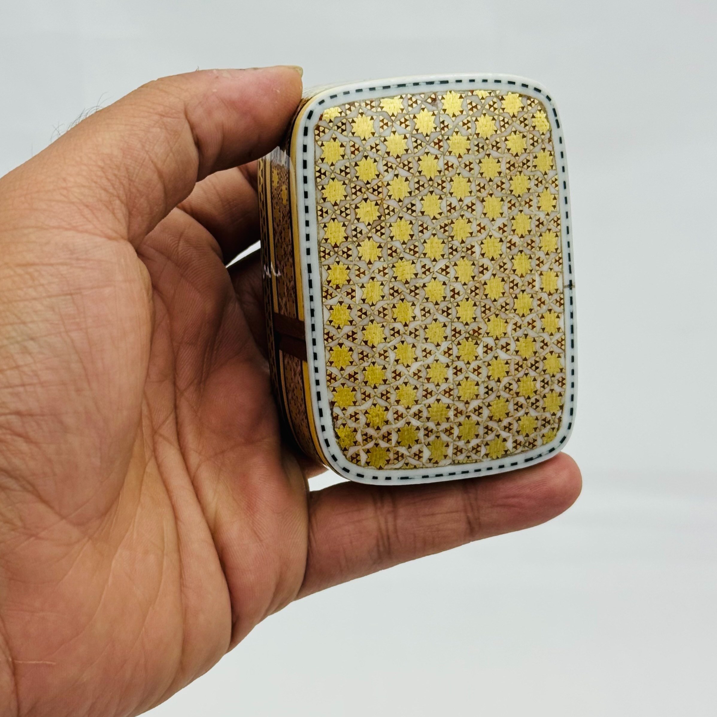 جعبه خاتم کاری کبریتی طرح شیشی