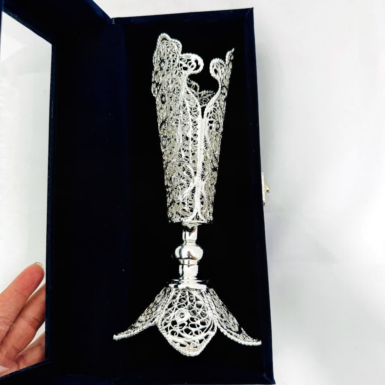 گلدان ملیله کاری با آبکاری نقره به همراه باکس هدیه نفیس(خرید مستقیم و بدون واسطه از تولیدی)
