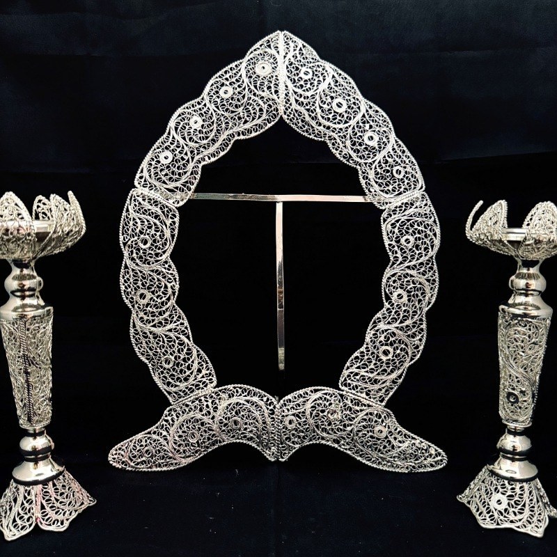 ظروف ملیله کاری قاب بیضی شماره پنج و شمعدان قلمی