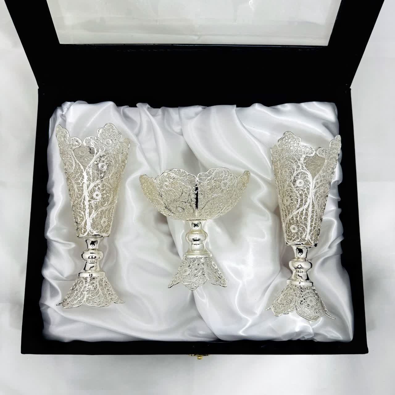 ست هدیه نقره گلدان ملیله کاری و قندان