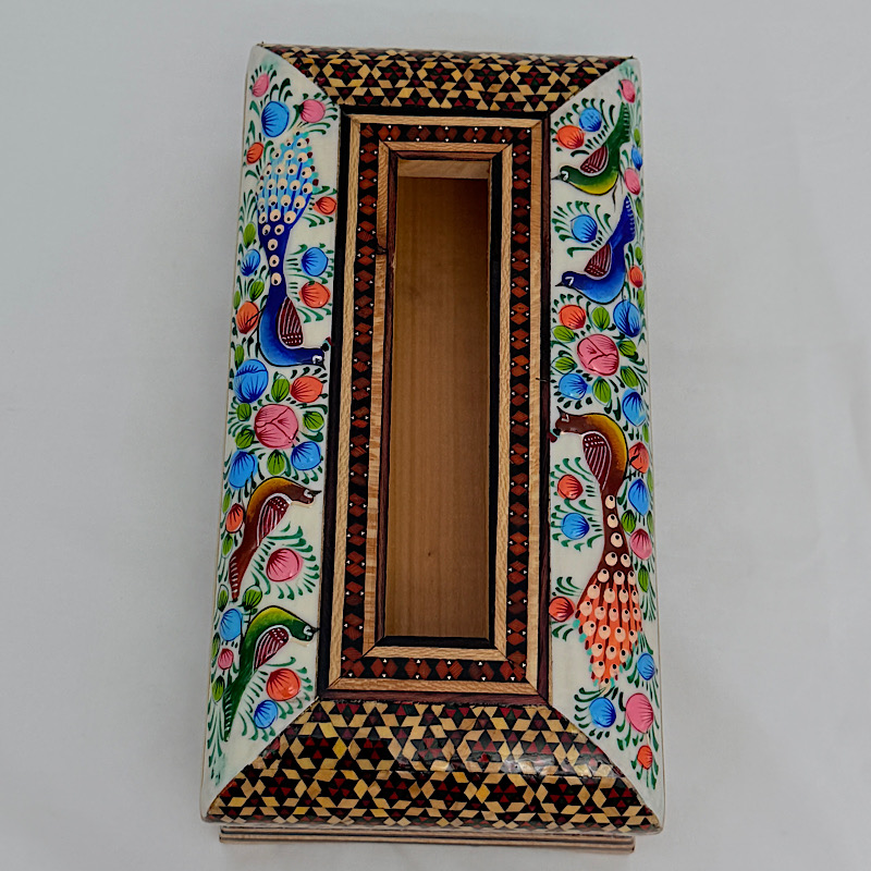 جعبه دستمال کاغذی خاتم کاری رو نقاشی