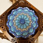 تابلو فیروزه کوبی با قاب خاتم کاری از صدای سخن عشق - Image 3