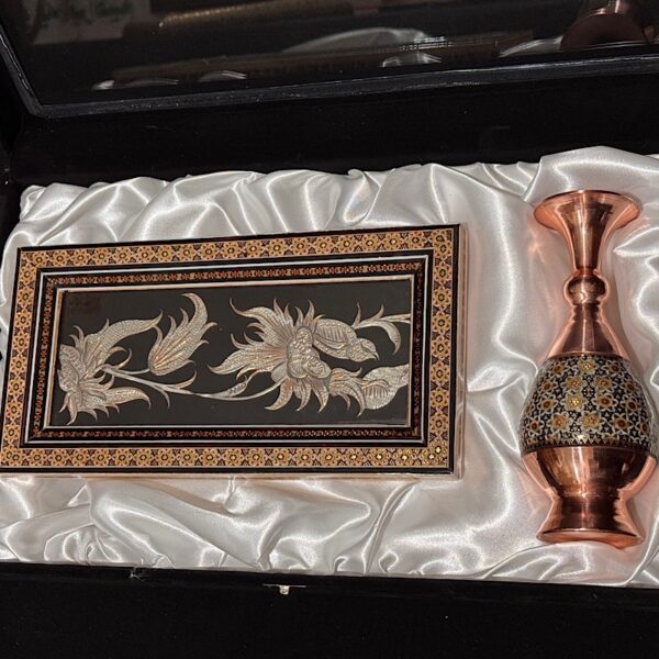 پک هدیه خاتم کاری گلدان و تابلو قلم زنی - Image 4