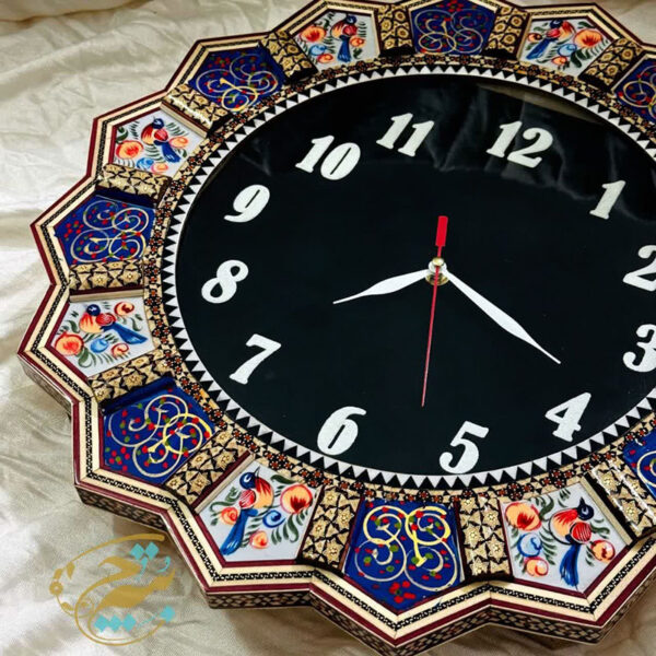 ساعت  خورشیدی خاتم کاری  گل ومرغ باصفحه مشکی - Image 8
