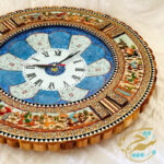 ساعت دیواری خاتم کاری گرد طرح چوگان - Image 3