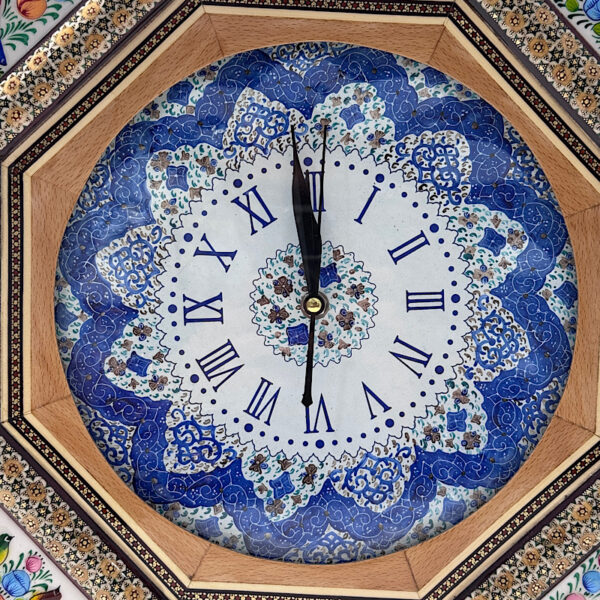 ساعت خاتم کاری گل و مرغ با صفحه میناکاری بیسکوییتی - Image 3