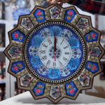 ساعت خاتم کاری گل و مرغ ۴۲سانتی با صفحه مینا