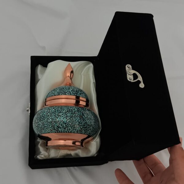 قندان فیروزه کوبی بزرگ ارتفاع ۱۷ به همراه جعبه مخمل - Image 3