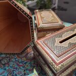 ست جعبه دستمال کاغذی و سطل و جا کاردی خاتم کاری مدل توپی - تصویر 8