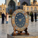 ساعت دیواری بیضی خاتم کاری اسب و شکار بزرگ