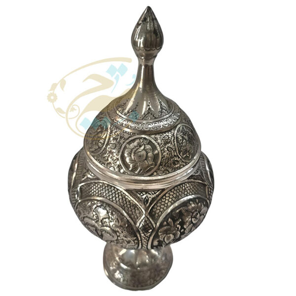 گز خوری (شکلات خوری پایه دار) قلمزنی مدل گل و مرغ برجسته  و چهره - Image 3