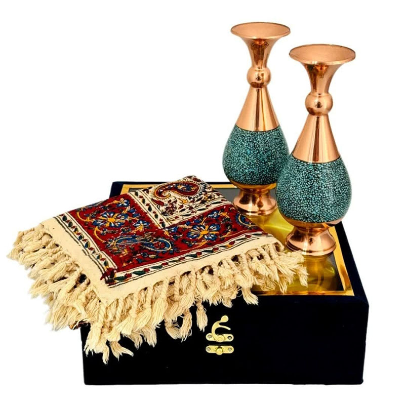 NR1WsPPwrBno22nSRMkHQZbiyJgdwNYiX5z5yiJmgefNaVR0oX.jpg ست اداری رومیزی قلمکار و گلدان مس و فیروزه 20سانتی - Image 1