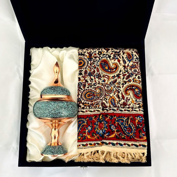 ست هدیه فیروزه کوبی شکلات خوری و رومیزی قلمکاری - Image 6
