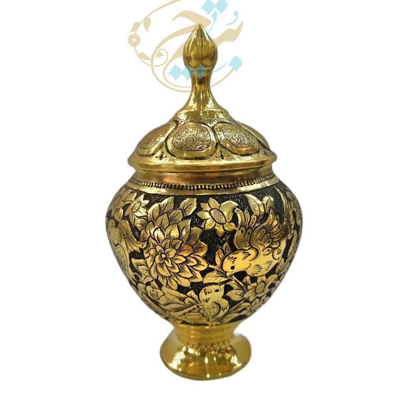 VUVJfabRsvPxq6eDUERtfchXiQTKhNxCLejmAzysD0KMtsfLnM.jpg قندان قلمزنی مدل گل و مرغ طلایی (شکلات خوری ) - Image 1