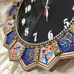 ساعت  خورشیدی خاتم کاری  گل ومرغ باصفحه مشکی - Image 6