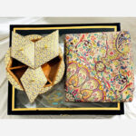 ست هدیه خاتم کاری ترمه و شکلات خوری سه درب - Image 10