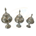 گز خوری (شکلات خوری پایه دار) قلمزنی مدل گل و مرغ برجسته  و چهره - Image 7