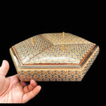 شکلات خوری خاتم کاری سه درب مدل شش ضلعی سایز 35در35 - Image 6