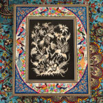 تابلو قلمزنی رومیزی با قاب خاتم کاری گل و بلبل 28در34