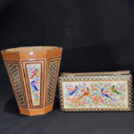 ست جعبه دستمال کاغذی و جا قاشقی با سطل خاتم کاری - Image 8