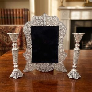 قاب آینه ملیله کاری مستطیلی شماره چهار و شمعدان تک سر کوچیک