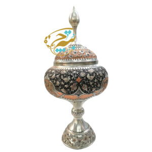 گزخوری (شکلات خوری پایه دار) قلمزنی مدل گل و مرغ 32 سانتی