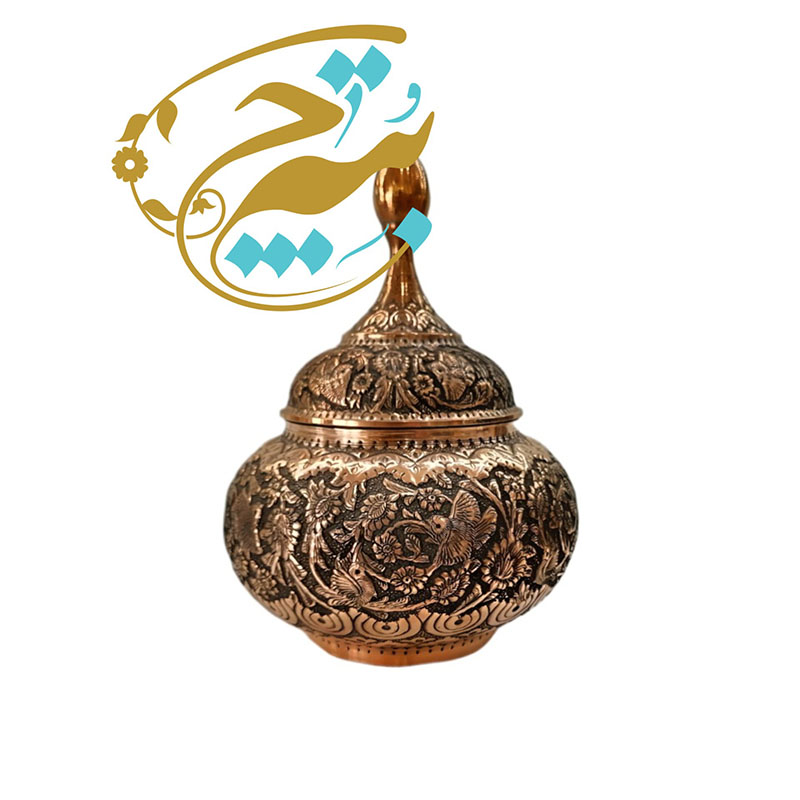 y2B7tzeq66gnkHNyThNe7RlyjeHDBqYodMRIzrIYQ05zRduldy.jpg شکلات خوری (قندان) قلمزنی مدل گل و مرغ 25 سانتی - Image 1