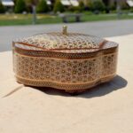 شکلات خوری خاتم کاری چوبی طرح گلی پره وارو قطر ۱۷ - Image 9