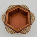 شکلات خوری خاتم کاری چوبی طرح گلی پره وارو قطر ۱۷ - Image 7