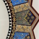 آینه خاتم کاری طرح اسلیمی با قاب خورشیدی - Image 4